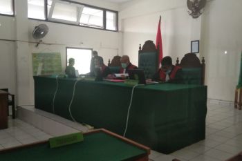 Hakim vonis bandar sabu senilai Rp15 juta penjara 5,5 tahun