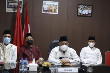 Bupati Lampung Selatan hadiri dzikir dan doa kebangsaan HUT Ke-76 Kemerdekaan RI