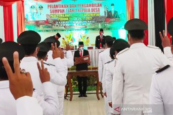Bupati Murung Raya lantik 62 kepala desa hasil pilkades serentak