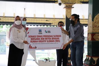 IKM Sleman memberikan bantuan untuk Tim Dekontaminasi dan Pemakaman BPBD