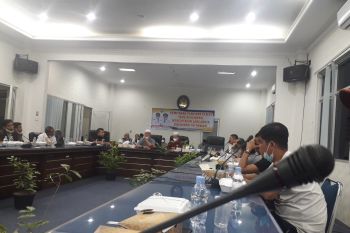 Jalin silaturahim, Bupati dan Wakil Bupati Pasbar ajak insan pers bersinergi bangun daerah