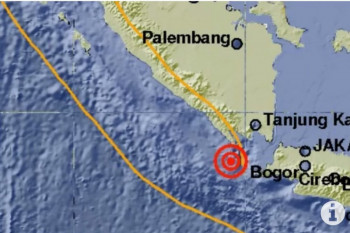 Warga Tenggamus berlari ke luar rumah saat gempa magnitudo 5,5