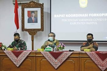 Pemkab Bantul percepat vaksinasi tekan kasus COVID-19