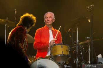 Charlie Watts dipastikan absen pada tur The Rolling Tones bulan depan di Amerika