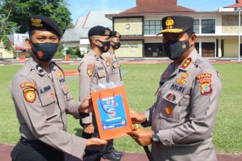 Kapolda  lepas tenaga "tracer" COVID-19 Polda Sulut