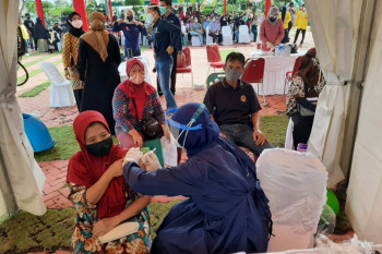 Kejar target, Pemprov Kepri upayakan vaksinasi 50 ribu dosis per hari