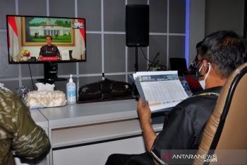 Gubernur Sulteng minta bupati-wali kota  tekan mobilitas warga