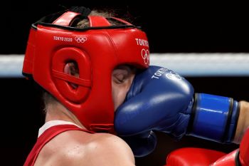 WBA nobatkan Lauren Price petinju terbaik
