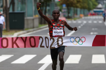 Olimpiade Tokyo - Eliud Kipchoge bawa pulang emas maraton putra ke Kenya