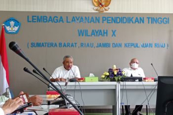 21 PTS di LLDIKTI-X bekerjasama dalam penerimaan mahasiswa baru