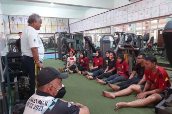 Ketua KONI Sulsel memotivasi atlet jelang PON XX Papua