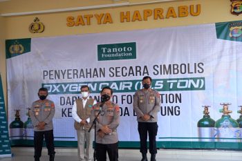 Polda Lampung-Tanoto Foundation bantu 13,5 ton oksigen cair