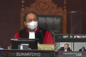 Hakim MK minta pemerintah hadirkan ahli relevan dalam uji materi UU Narkotika