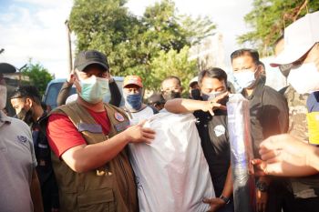 Plt Gubernur Sulsel pastikan kebutuhan pangan korban kebakaran terpenuhi