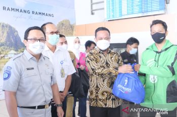 Jasa Raharja Sulsel salurkan CSR untuk pelaku transportasi di Makassar