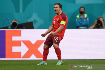 Lyon mengajukan tawaran ke Liverpool untuk boyong Xherdan Shaqiri