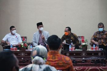 Pemkot mengoptimalkan satgas kelurahan tekan laju penularan COVID-19