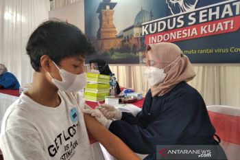 1.000 remaja di Kudus ikuti vaksinasi COVID-19