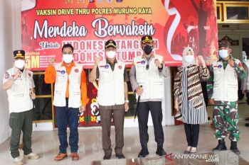Bupati Murung Raya apresiasi vaksinasi 'drive thru' cegah kerumunan