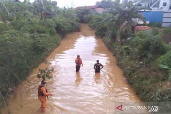 Seorang anak terseret arus drainase  di Tanjung Sengkuang Batam
