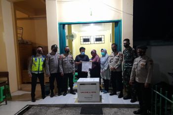 Polres OKU kawal  distribusi vaksin dari Palembang