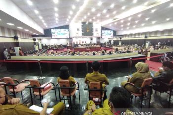Kopel sayangkan pengadaan pakaian dinas DPRD Sulsel di tengah pandemi