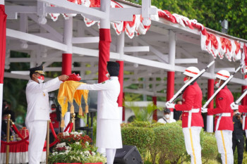 Gubernur Sulsel:  HUT RI momentum perkuat kebersamaan lawan COVID-19