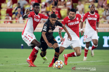 Pesepak bola Brazil di Ukraina minta bantuan evakuasi