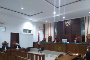 PN Tanjungpinang vonis delapan tahun penjara ASN korupsi