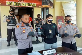 Polres Kendari tangkap pengedar sabu-sabu dengan modus "tabrak tangan"