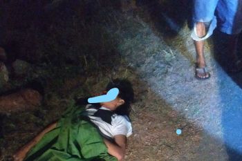 Satu tewas, sepeda motor tabrak truk di Praya Timur