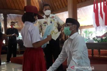 33.475 siswa SD dan SMP di Temanggung terima bantuan Program Indonesia Pintar