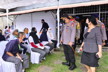 Kapolri Listyo Sigit minta jajaran perkuat akselerasi vaksinasi di Banten