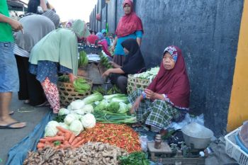 Wali kota meminta prokes di pasar tradisional diperketat
