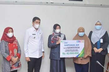 BPJSAMSOSTEK berikan santunan kematian pada tiga warga Sawahlunto