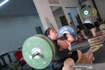 Gubernur Jambi pastikan bonus peraih medali di PON XX Papua