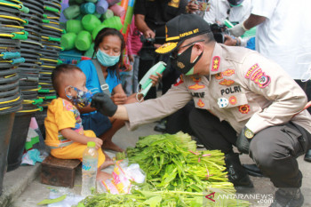 Budaya gotong royong bangkitkan semangat lawan COVID-19