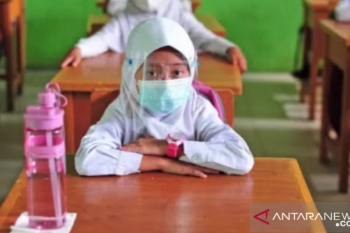 Gubernur Jateng bolehkan sekolah tatap muka sebatas uji coba