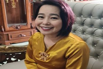 Legislator Kalteng minta pemda stabilkan harga daging ayam