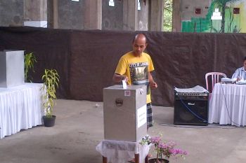 DPRD Minahasa Tenggara setujuh penundaan Pilkades serentak