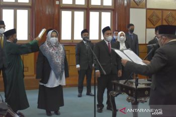 Tujuh anggota KPID NTB 2021-2024 resmi dilantik