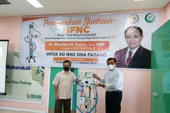 Senator Sumbar sumbang alat bantu pernafasan pasien COVID untuk RS