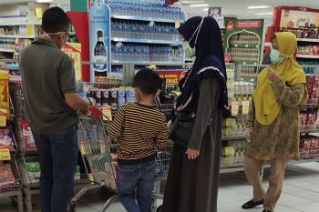 Pengunjung mal di Bandarlampung wajib gunakan aplikasi PeduliLindungi