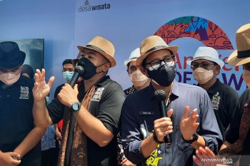 Karena ini, Sumbar dapat sertifikat penghargaan dari Menparekraf Sandiaga Uno