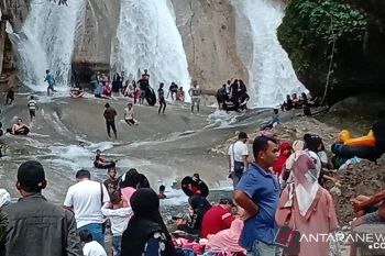 Wisata alam Bantimurung tetap dibuka dengan protokol kesehatan ketat