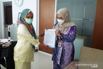 Lawan rentenir, Bank Nagari Lubukbasung siap salurkan KUR Marandang Rp250 juta