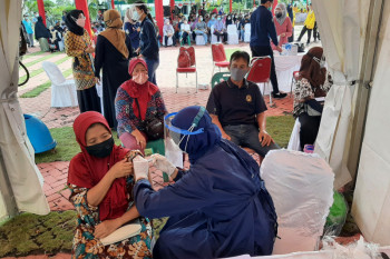 Capaian vaksinasi di Kepri tertinggi setelah Jakarta dan Bali