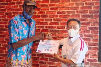 Pertamina berikan bantuan tujuh mantan atlet berprestasi Merauke