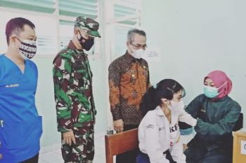 Pemkab Bantul menggencarkan vaksinasi COVID-19 bagi pelajar SMA dan SMK
