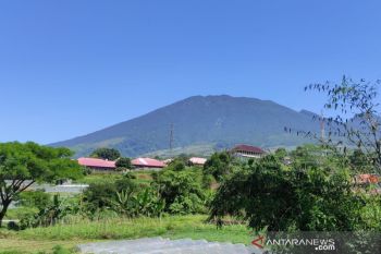 Pendakian ke Gunung Gede-Pangrango kembali dibuka